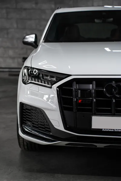 Полировка автомобиля Audi RSQ7, фото 2