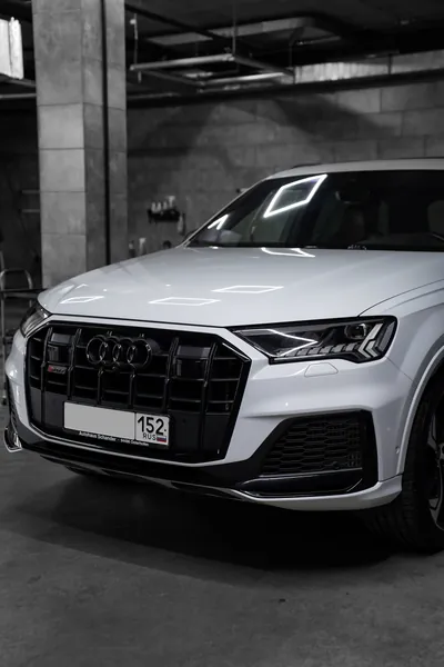 Полировка автомобиля Audi RSQ7, фото 4