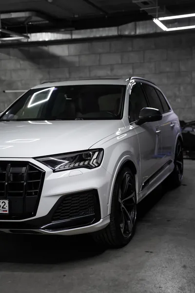 Полировка автомобиля Audi RSQ7, фото 5